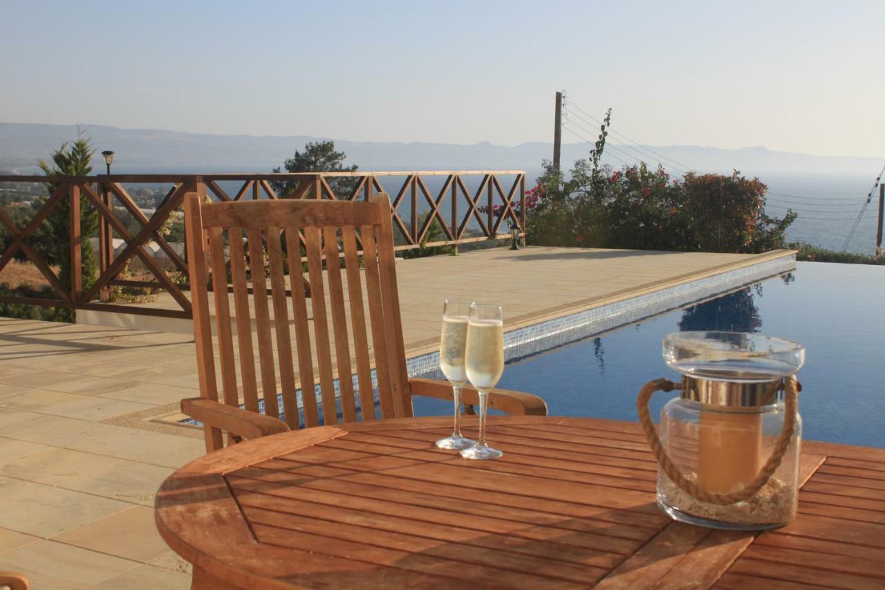 Martika Luxury Villa Agia Marina  Exterior foto